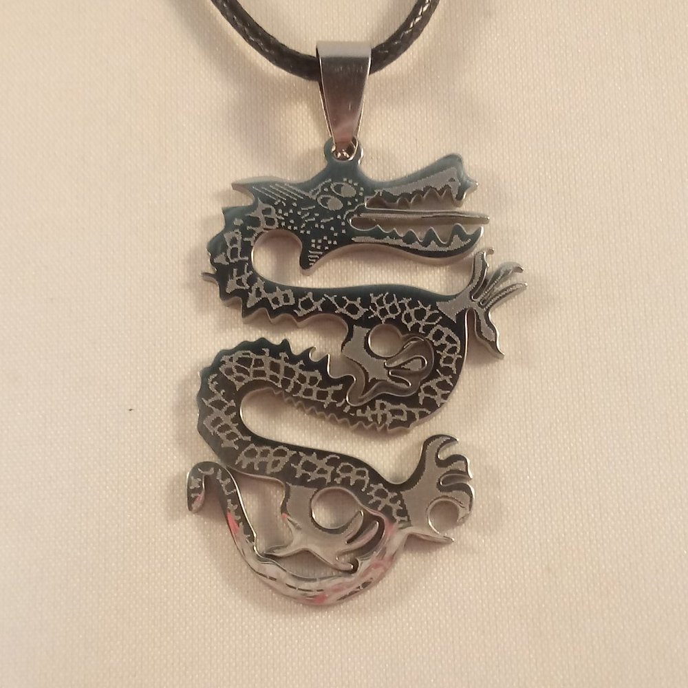 Mens Carved Dragon Stainless Steel Pendant Necklace Party Gift - Picture 3 of 4
